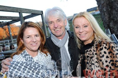 12108180_10153735966818659_6357009178812976891_n