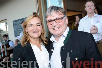 12191044_10153735966668659_6826469657103806626_n